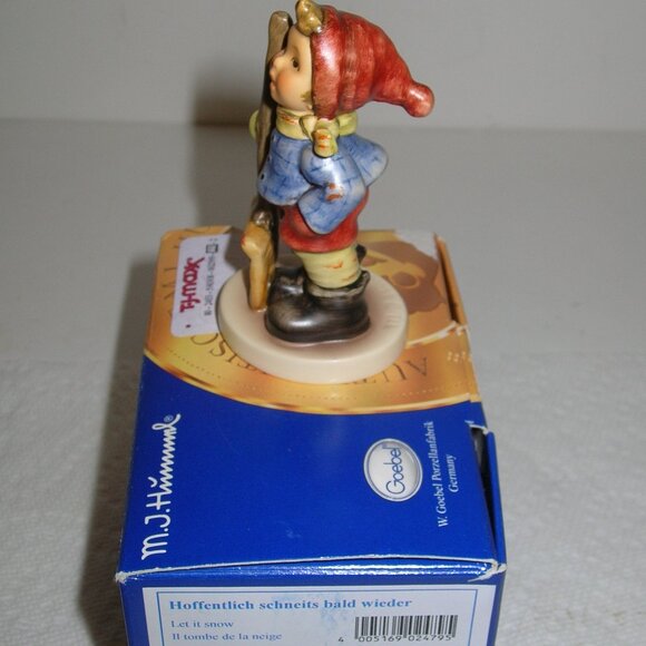 Goebel Hummel Figurine "LET IT SNOW" #2036 4/0 TMK8 3.5"Tall w/Box & COA MINT - Picture 5 of 7